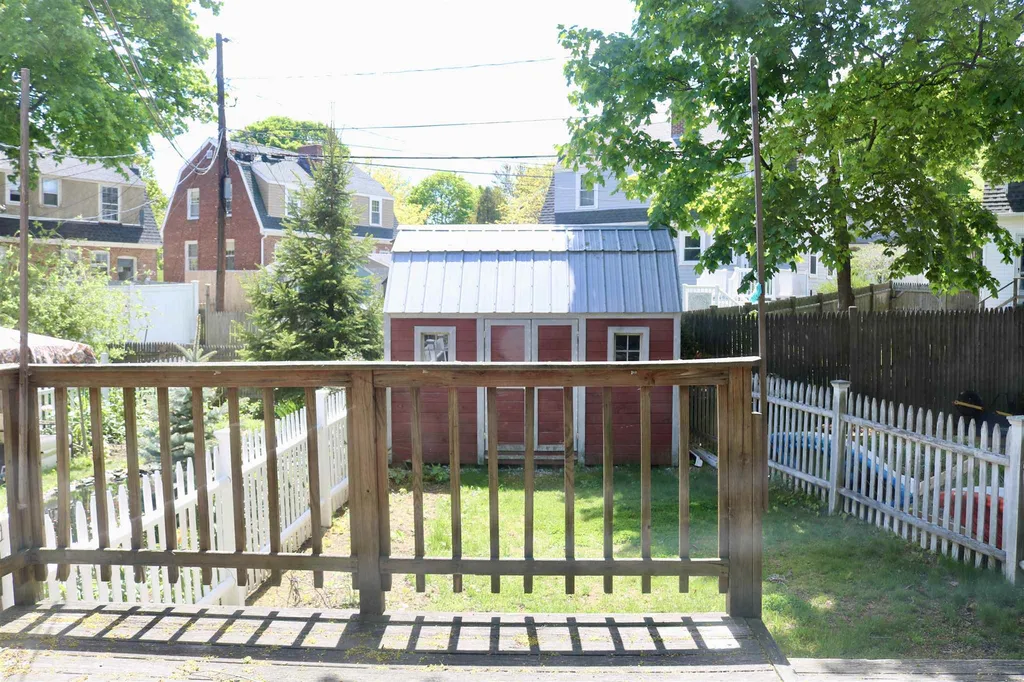 31 Saratoga Way Portsmouth NH 03801