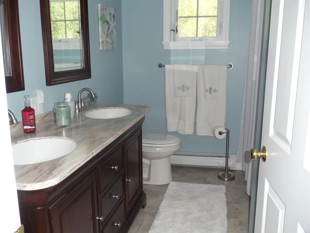 2512 Dartt Hill Road Bethel VT 05032