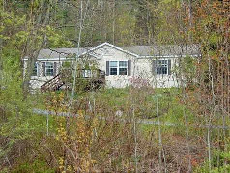 525 Christmas Lane Williston VT 05495