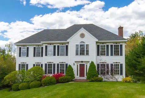 12 Long Meadow Road Windham NH 03087