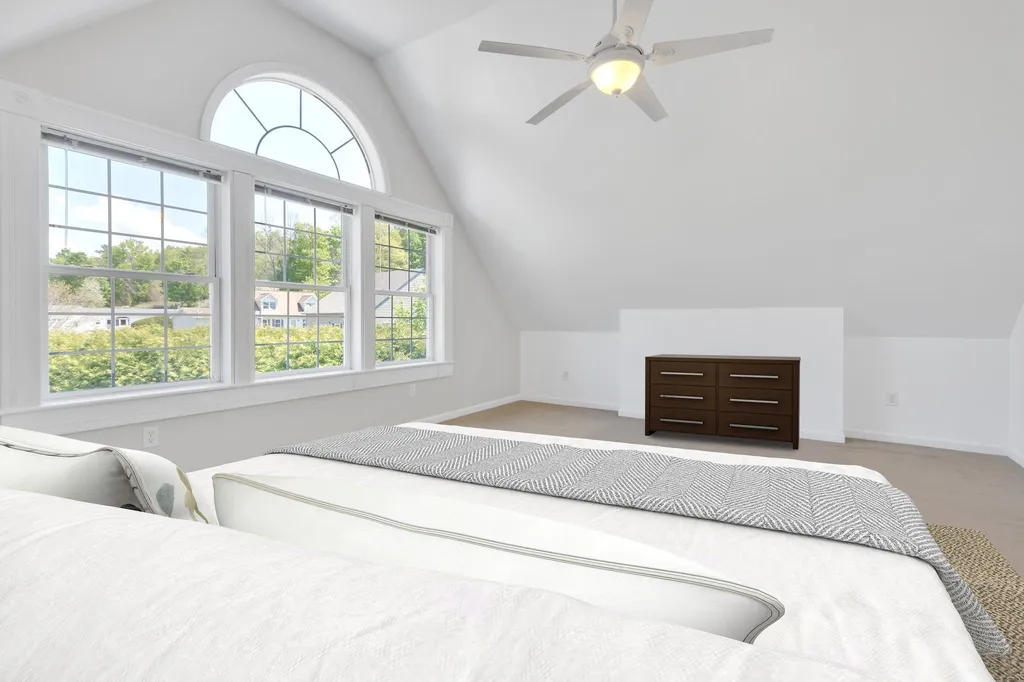 32 Bay Road Colchester VT 05446