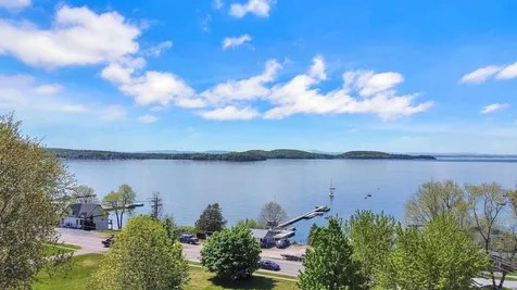 32 Bay Road Colchester VT 05446