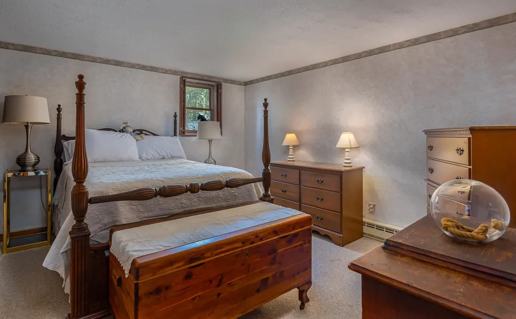 29 Forest Park Drive Rochester NH 03868