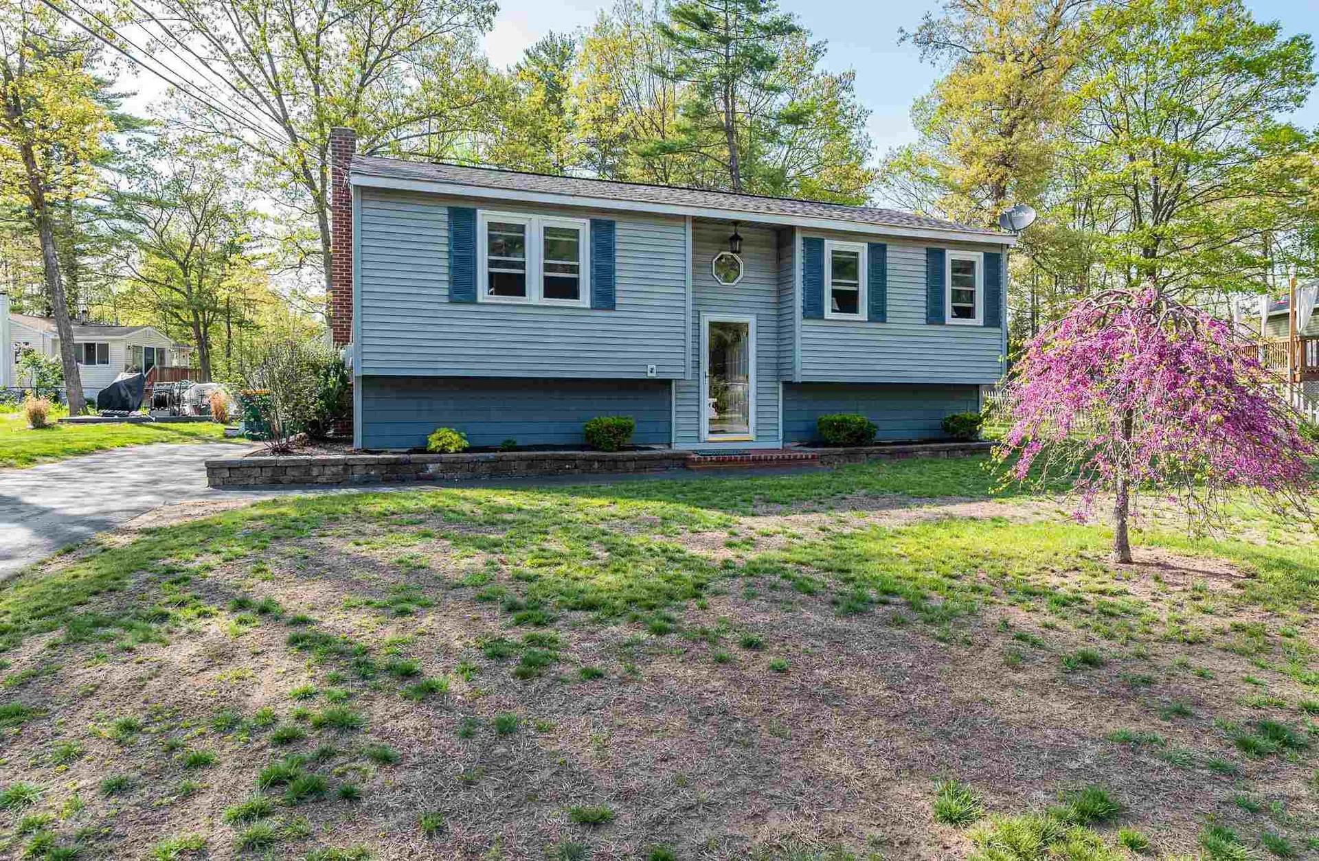 29 Forest Park Drive Rochester NH 03868