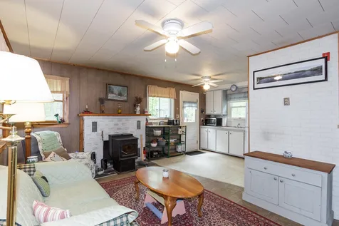 41 Canterbury Shore Drive Canterbury NH 03224