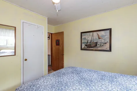 41 Canterbury Shore Drive Canterbury NH 03224