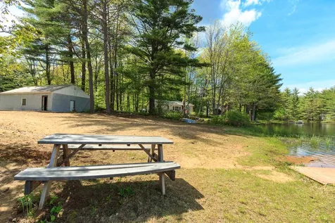 41 Canterbury Shore Drive Canterbury NH 03224