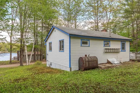 41 Canterbury Shore Drive Canterbury NH 03224
