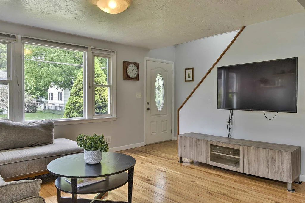 19 Colby Street Keene NH 03431
