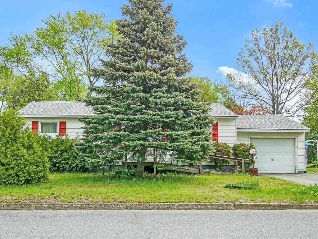 30 Logwood Street South Burlington VT 05403