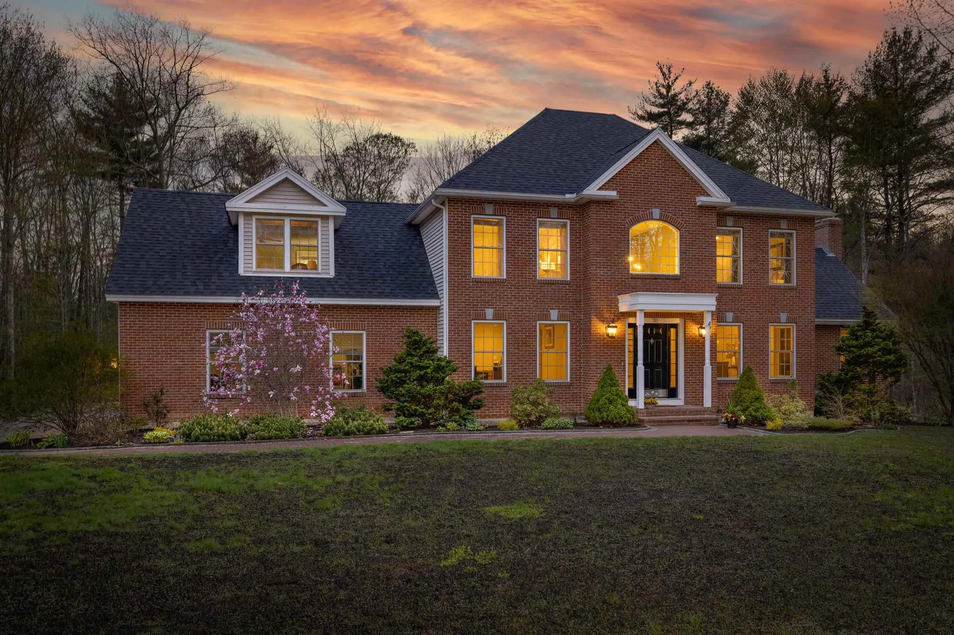 20 Wiggin Way Stratham NH 03885