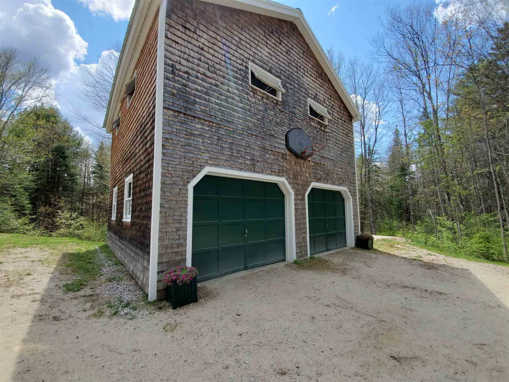 42 Slab City Road Grafton NH 03240