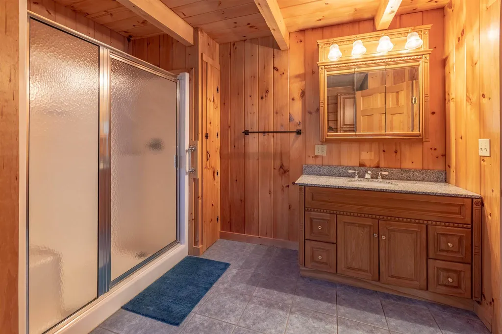 135 Rock Creek Drive Haverhill NH 03774
