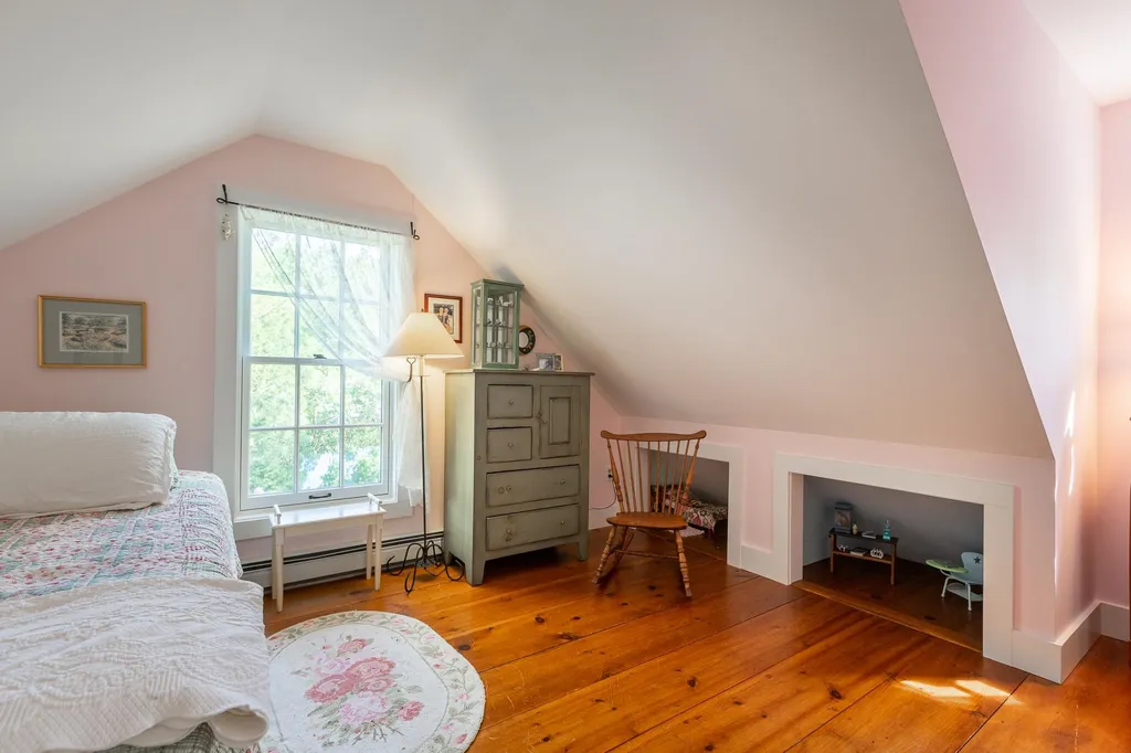 24 Liberty Street South Berwick ME 03908