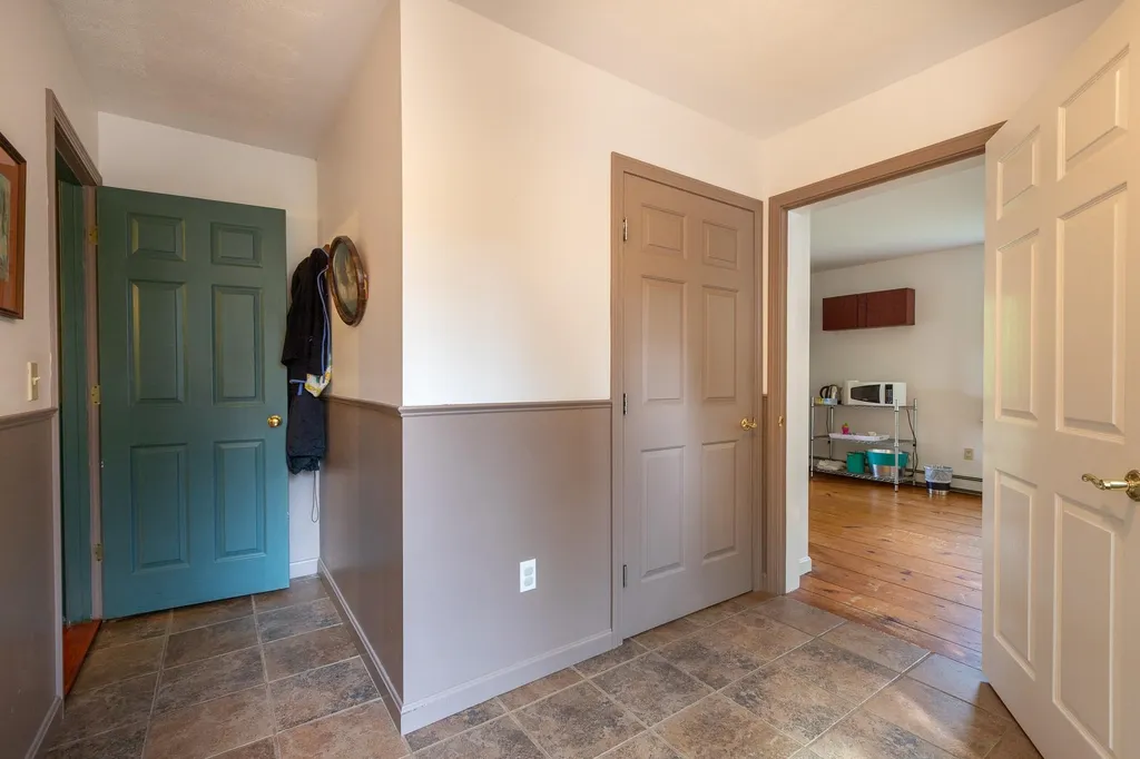 24 Liberty Street South Berwick ME 03908