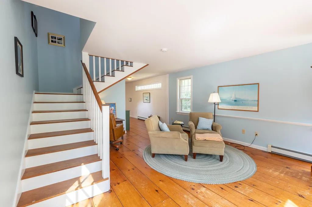 24 Liberty Street South Berwick ME 03908