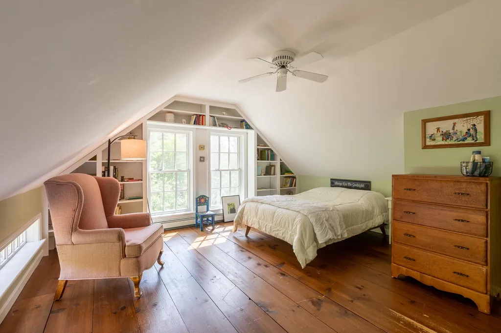24 Liberty Street South Berwick ME 03908