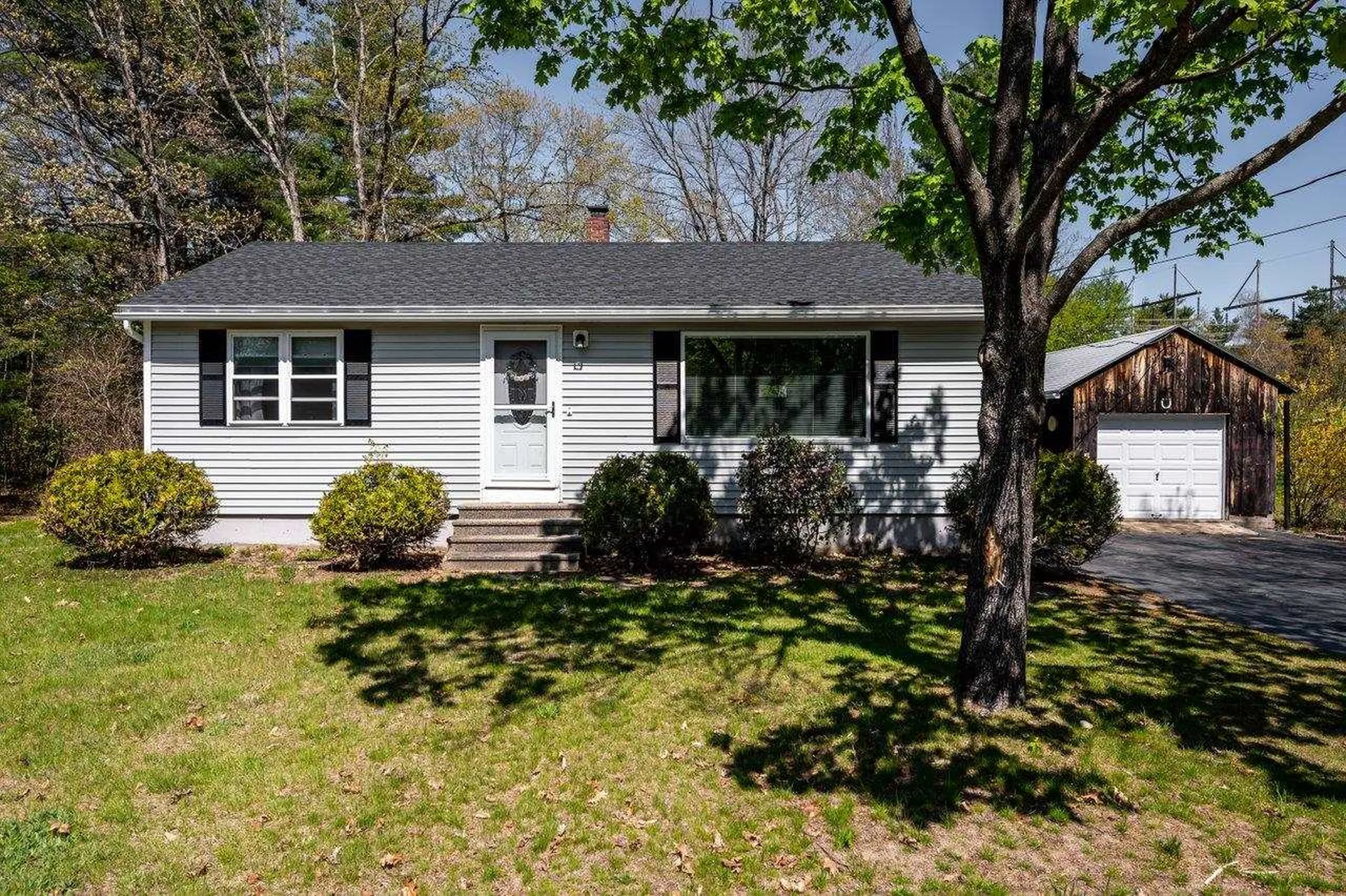 8 Forest Park Drive Rochester NH 03868