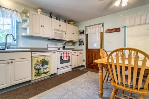132 Jenness Road Epping NH 03042
