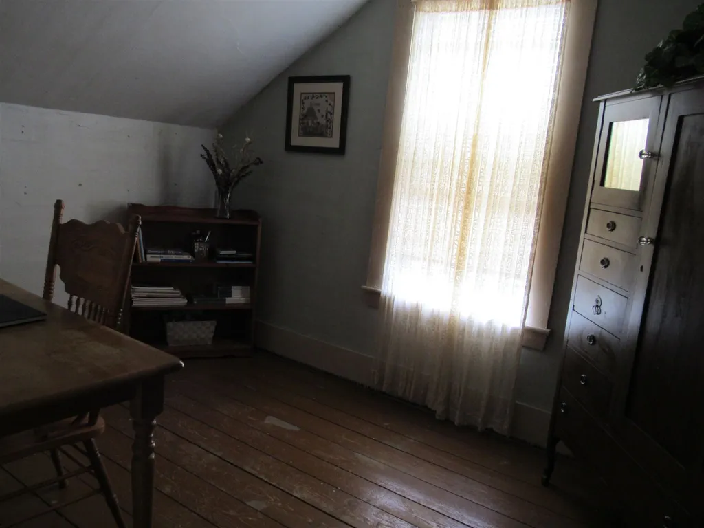 14 Pine Street Gorham NH 03581