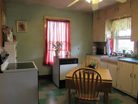 14 Pine Street Gorham NH 03581