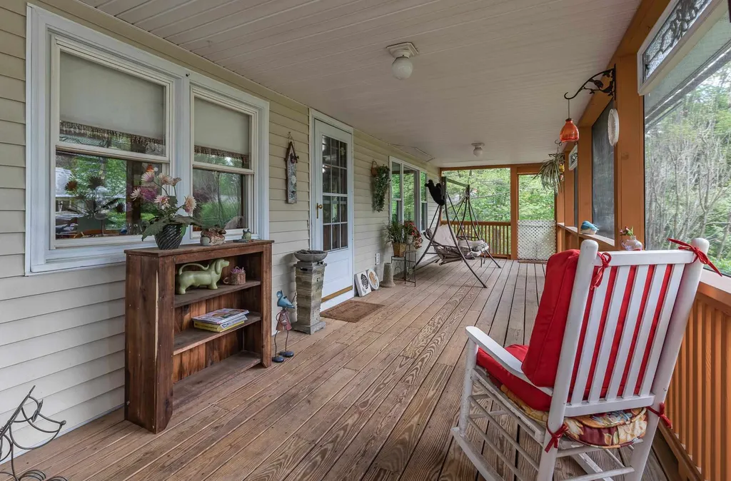 67 Crest Drive Somersworth NH 03878