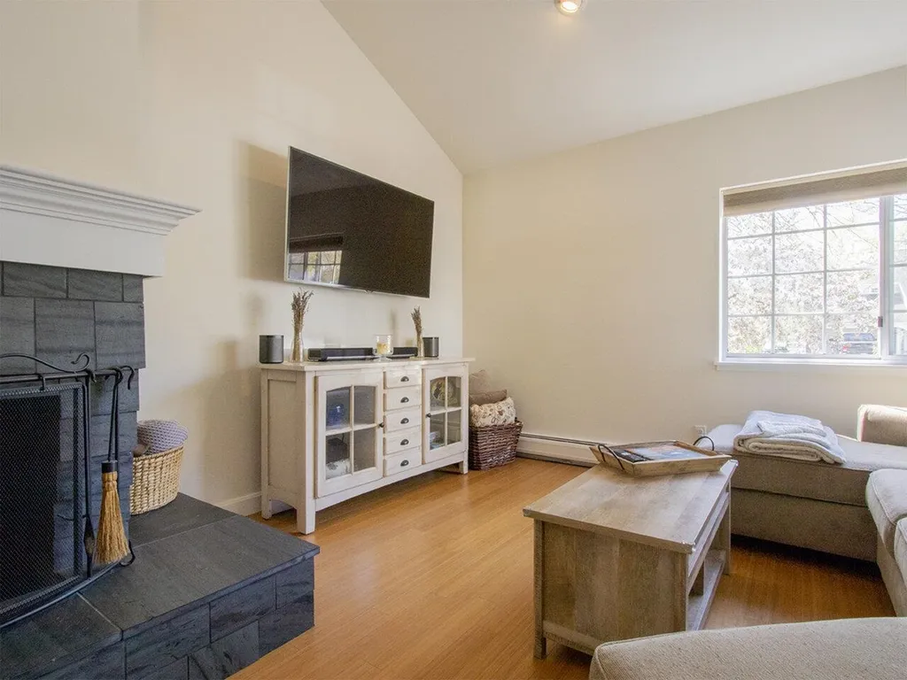 62 Southwind Drive Burlington VT 05401