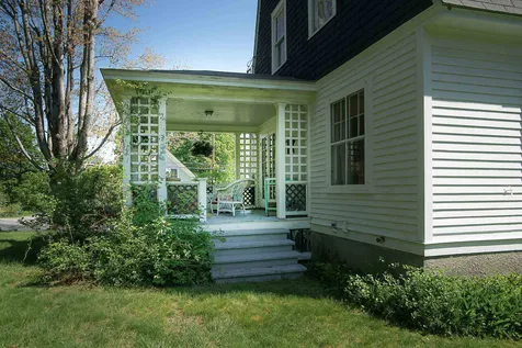 194 Maple Street Brattleboro VT 05301