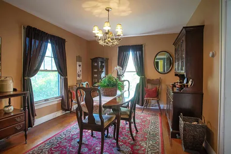 194 Maple Street Brattleboro VT 05301