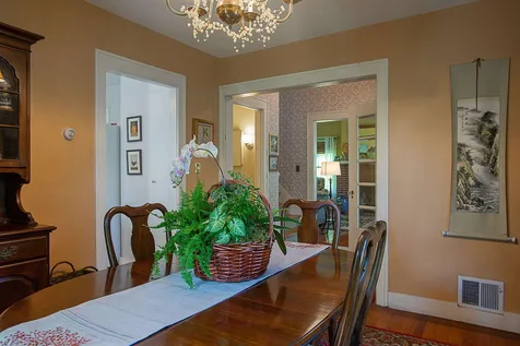 194 Maple Street Brattleboro VT 05301