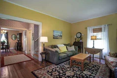194 Maple Street Brattleboro VT 05301