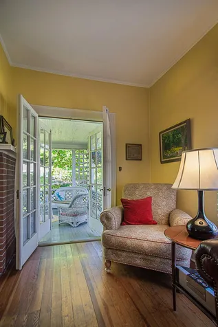 194 Maple Street Brattleboro VT 05301
