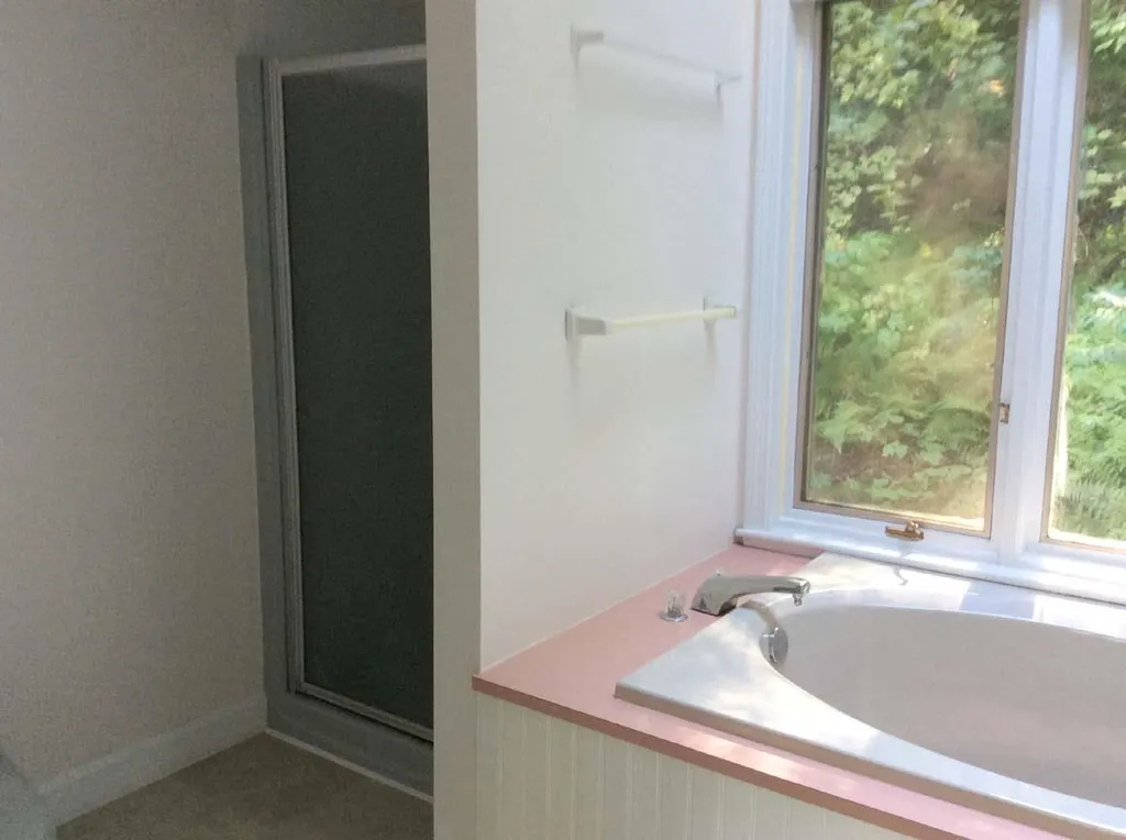 12 Ivy Lane Plymouth NH 03264