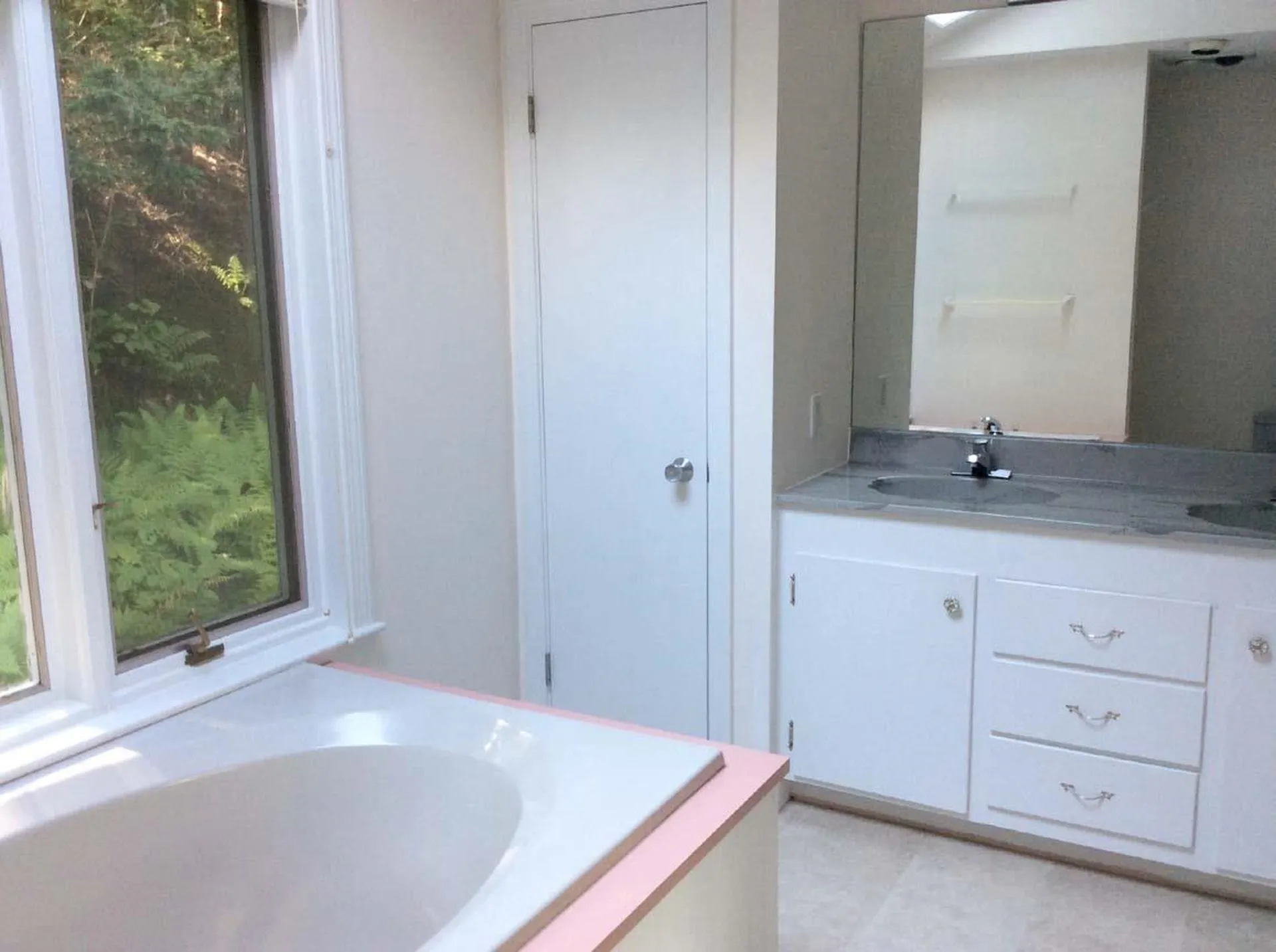 12 Ivy Lane Plymouth NH 03264