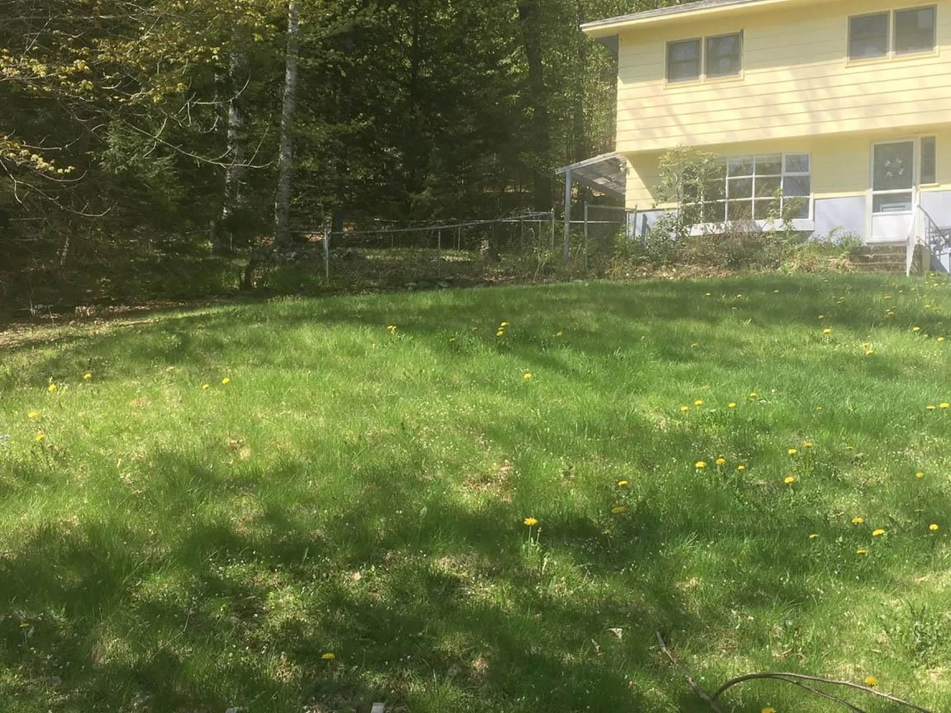 12 Ivy Lane Plymouth NH 03264