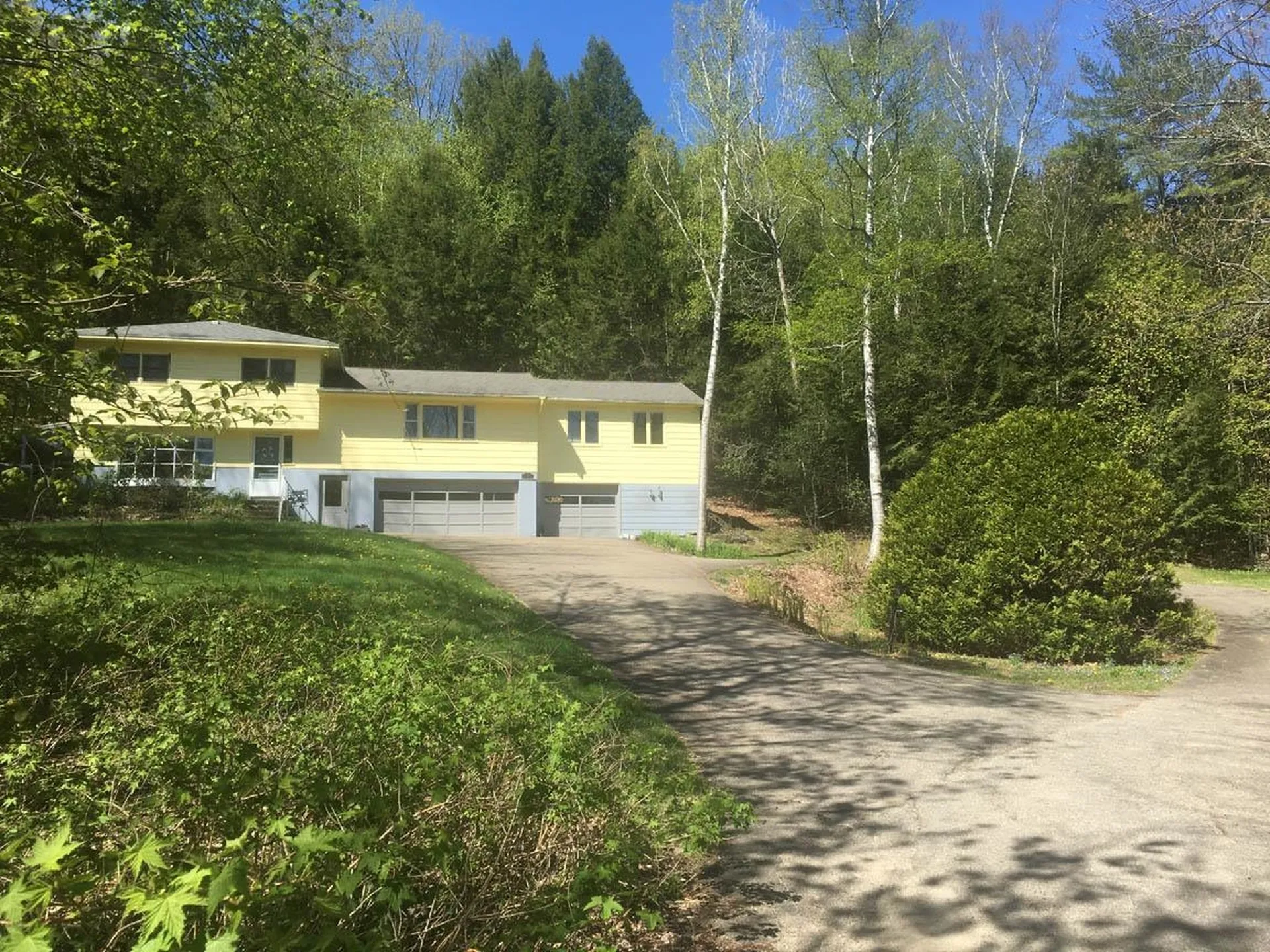 12 Ivy Lane Plymouth NH 03264