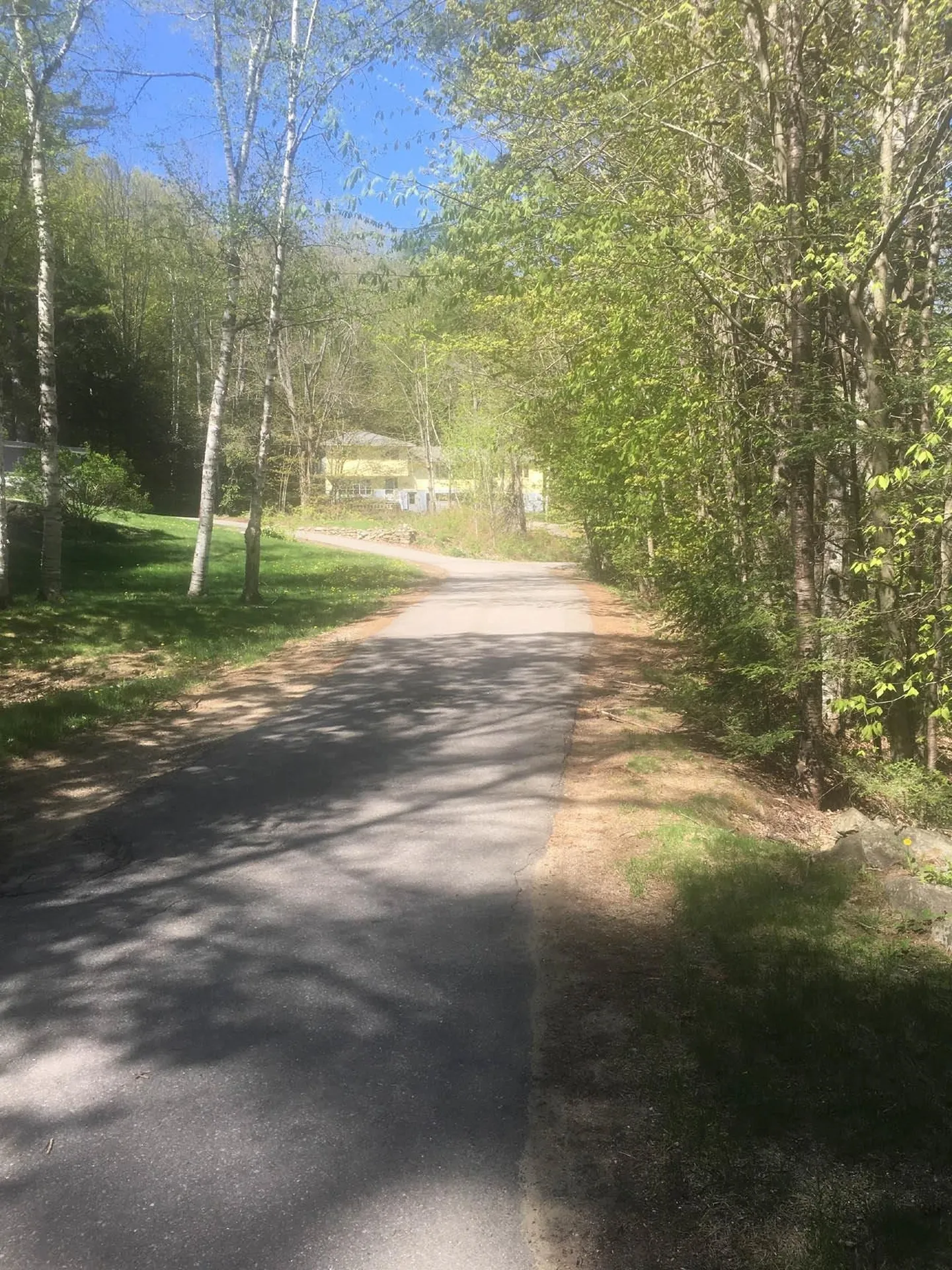 12 Ivy Lane Plymouth NH 03264