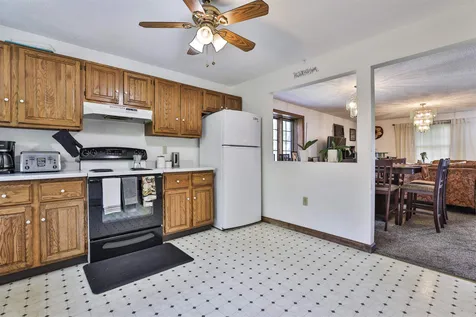 73 W Mitchell Street Manchester NH 03103