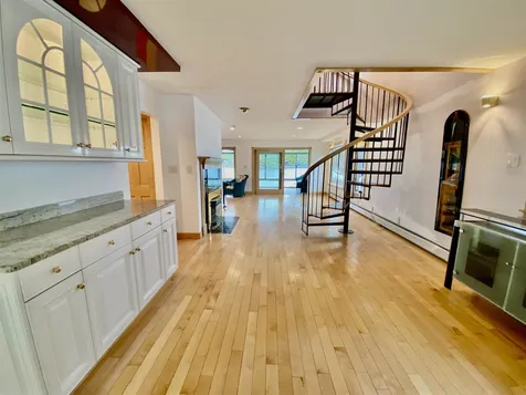 26 Kingsbury Drive Milton NH 03851