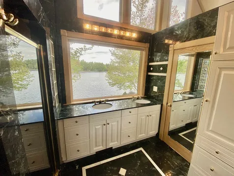 26 Kingsbury Drive Milton NH 03851