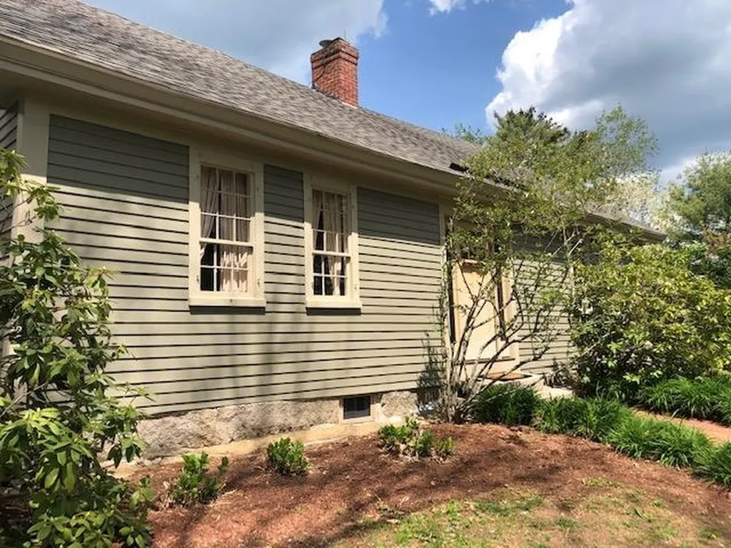 695 Suncook Valley Highway Epsom NH 03234