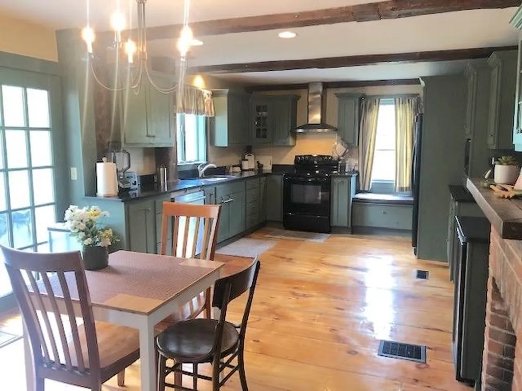 695 Suncook Valley Highway Epsom NH 03234