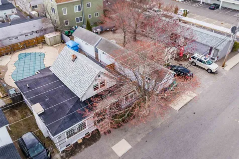 2 - 4 P Street Hampton NH 03842