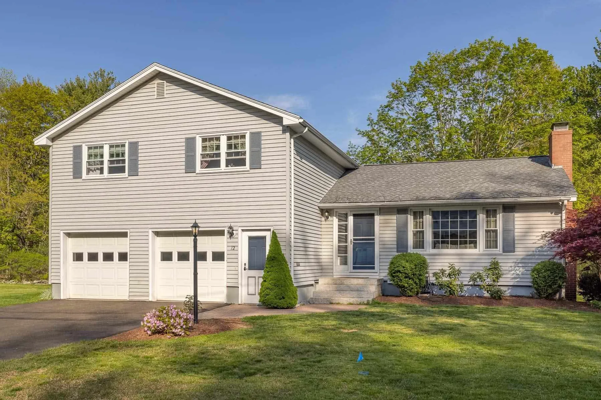 12 Harding Road Portsmouth NH 03801