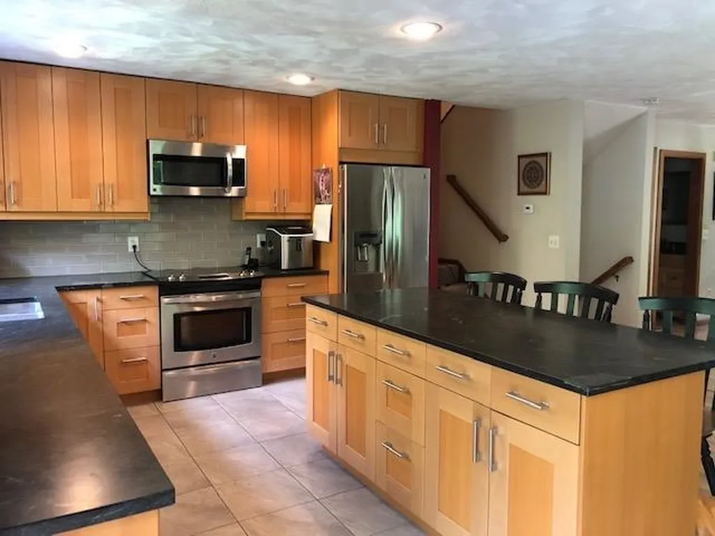 220 Gilman Hill Road Mason NH 03048