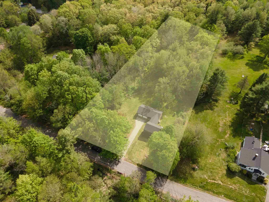 412 3rd Range Road Pembroke NH 03275