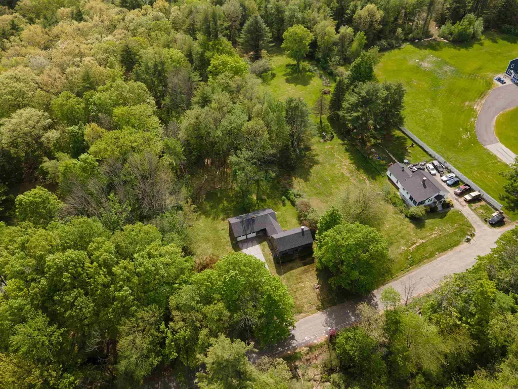 412 3rd Range Road Pembroke NH 03275
