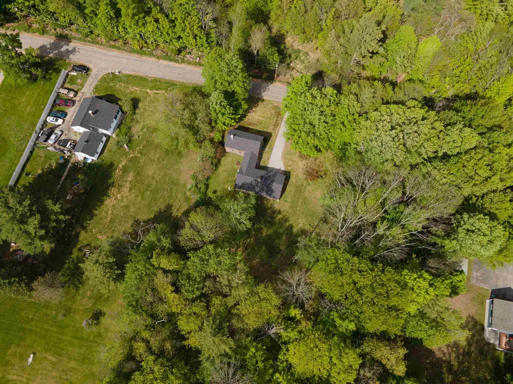 412 3rd Range Road Pembroke NH 03275