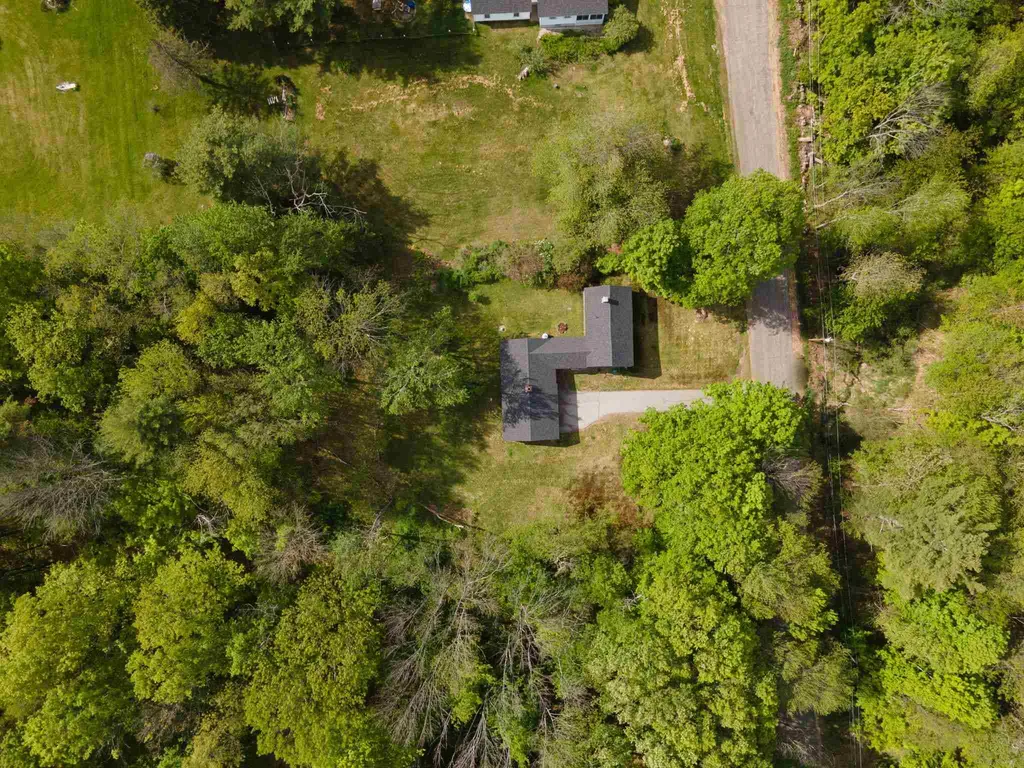412 3rd Range Road Pembroke NH 03275