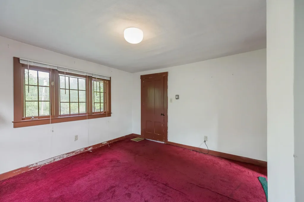 412 3rd Range Road Pembroke NH 03275